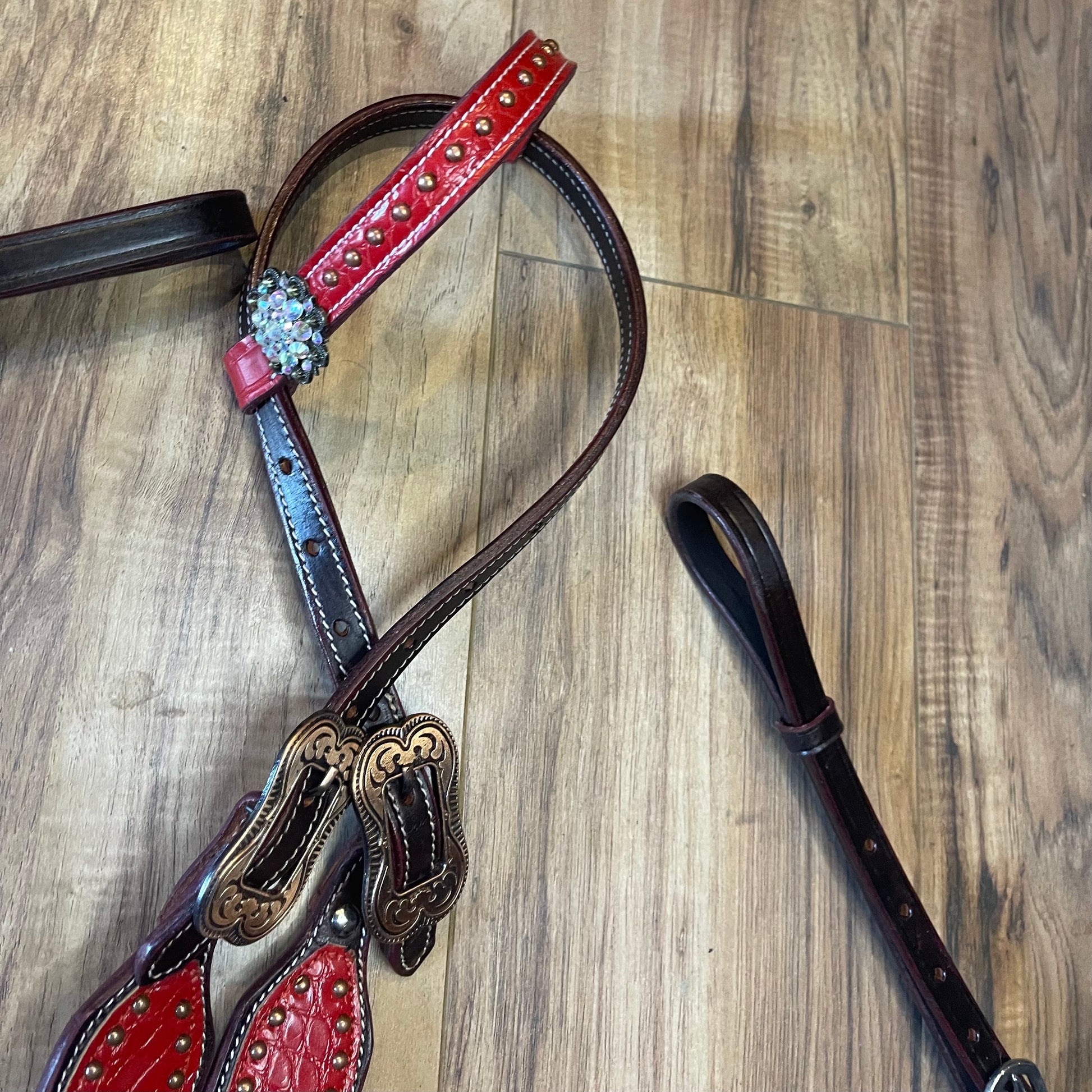 Pre Order Red Aligator texture Western tack set