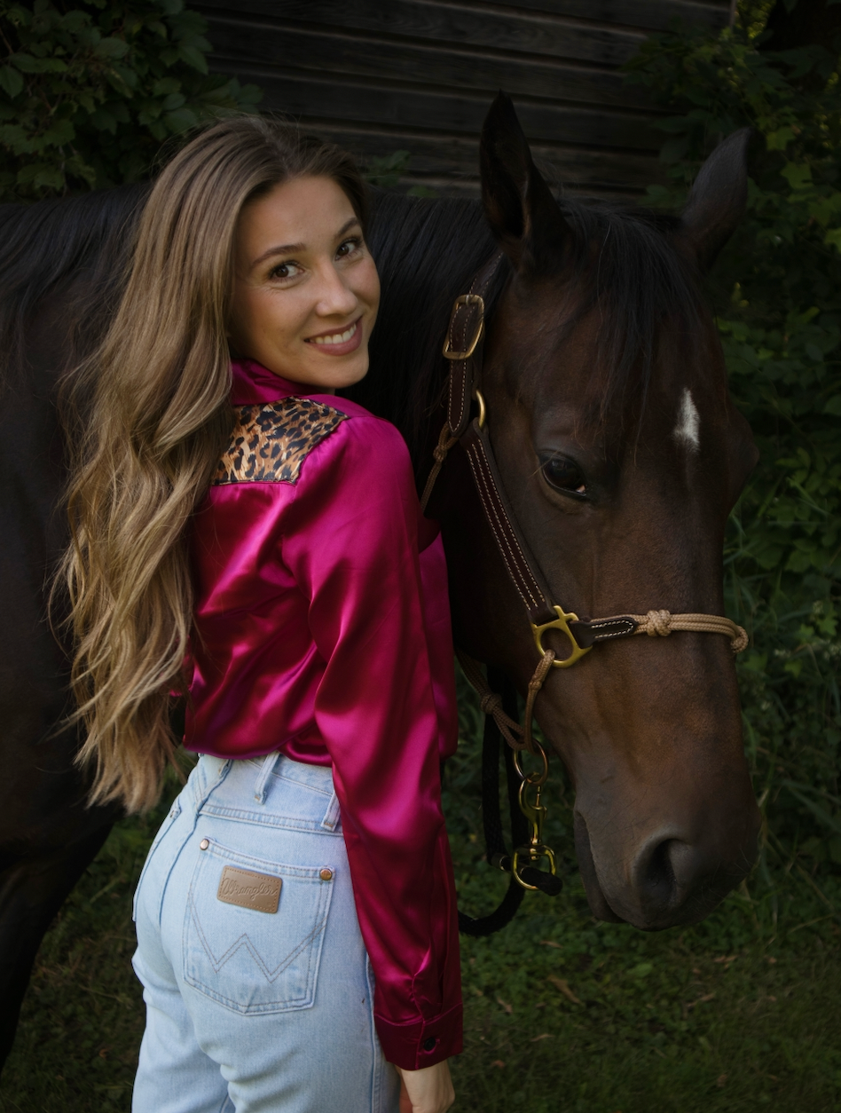 LEOPARD PINK SATIN RODEO SHIRT
