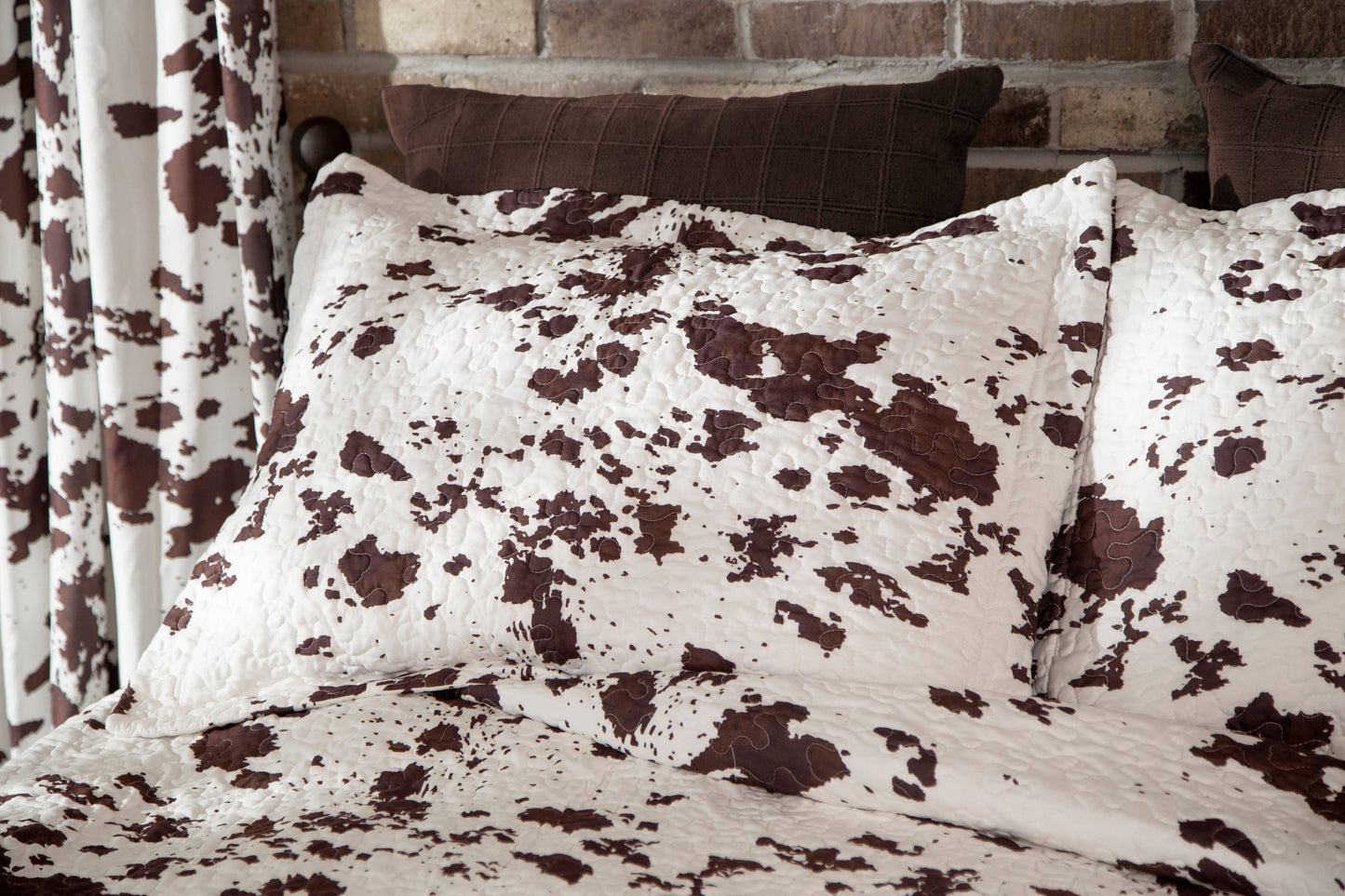 Wrangler Cowhide Print Quilt Set – Rustic Western Bedding in Twin, Queen & King Sizes