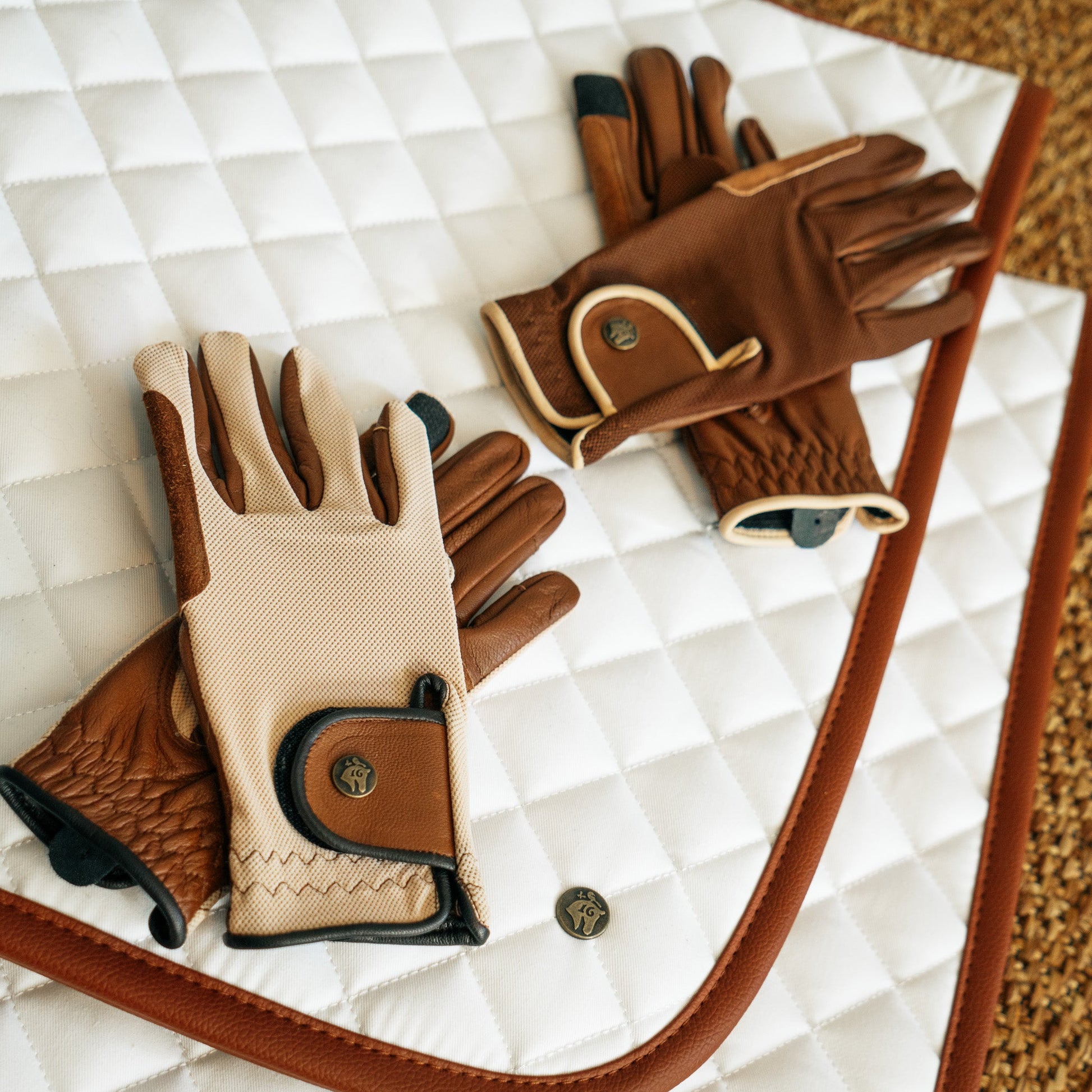 Riding Gloves, Oat & Cognac