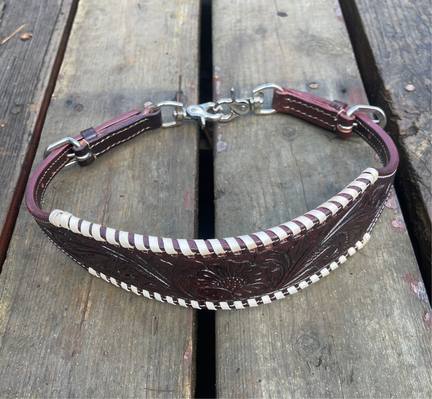 Dark brown wither strap with buck stitch