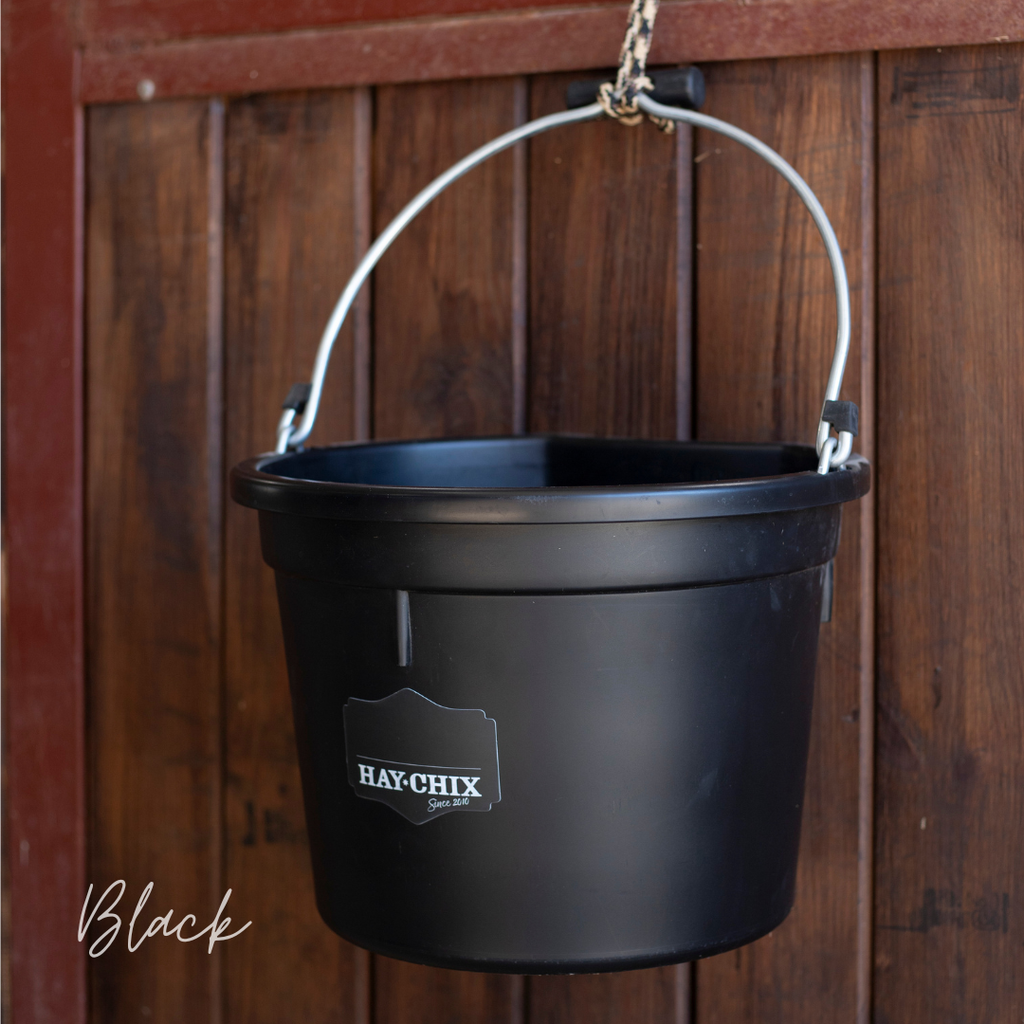 The Hay Chix® Favorite Bucket