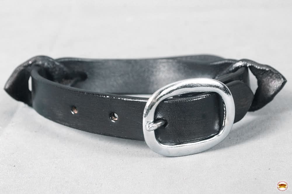 HILASON Horse Saddle Safety Leather Night Latch Adjustable Handle