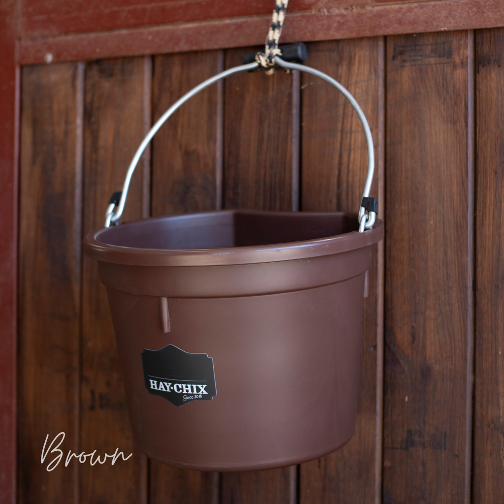 The Hay Chix® Favorite Bucket