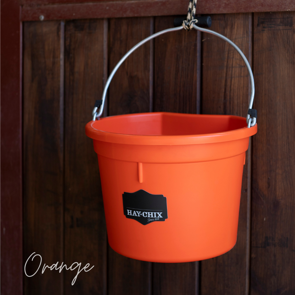 The Hay Chix® Favorite Bucket
