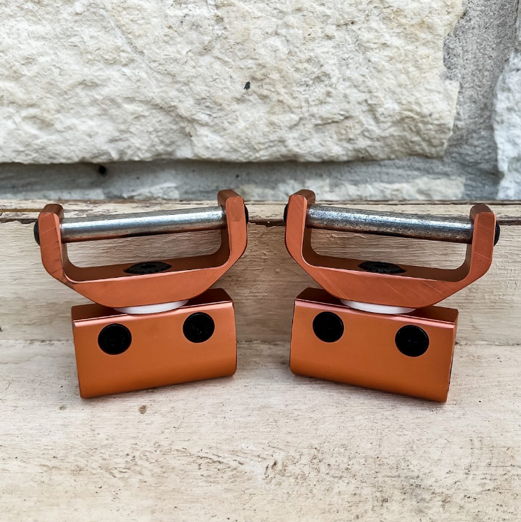 AJ Tack Swivel and Lock Stirrup Turner