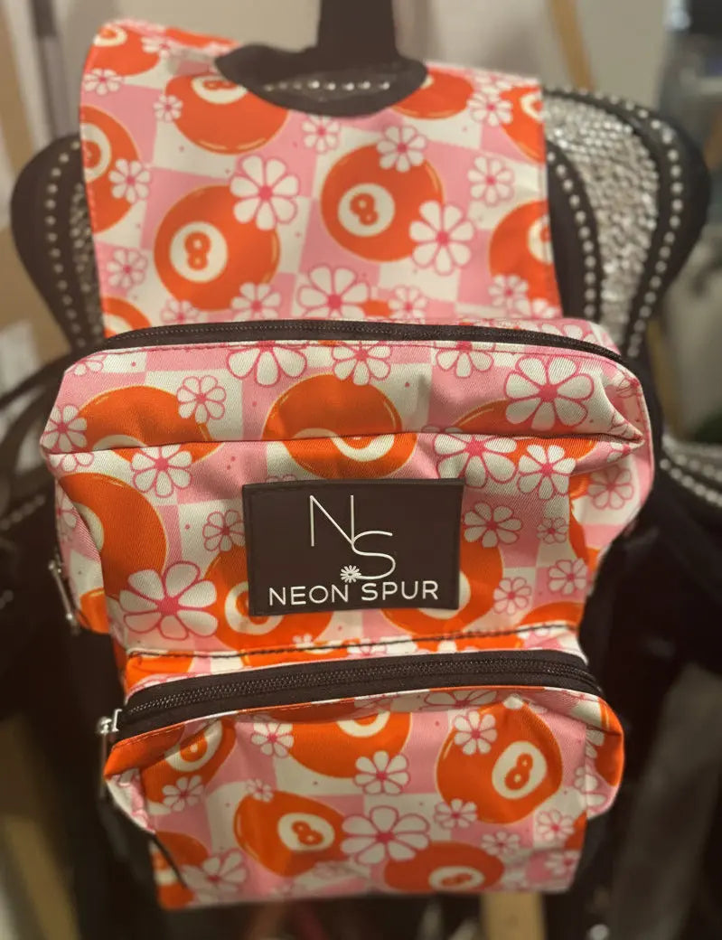 Daisy 8 Saddle Horn Bag And Bottle Holder