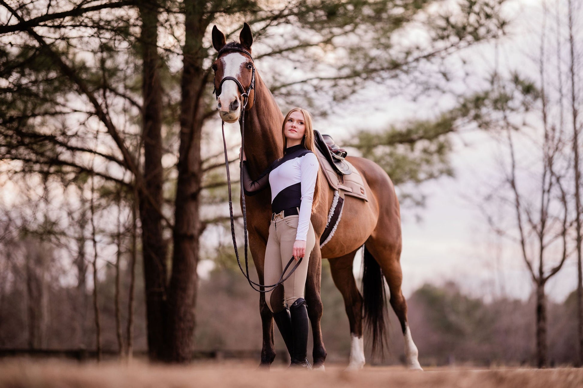 Mockneck Colorblock Black & White