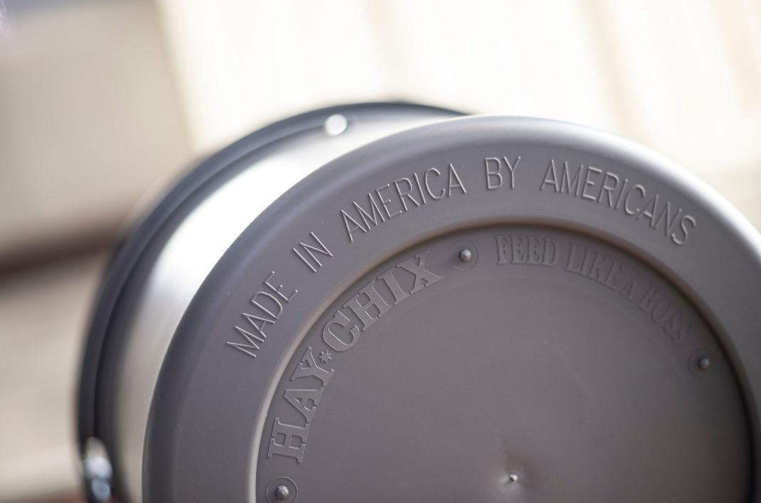 The Hay Chix® Favorite Bucket