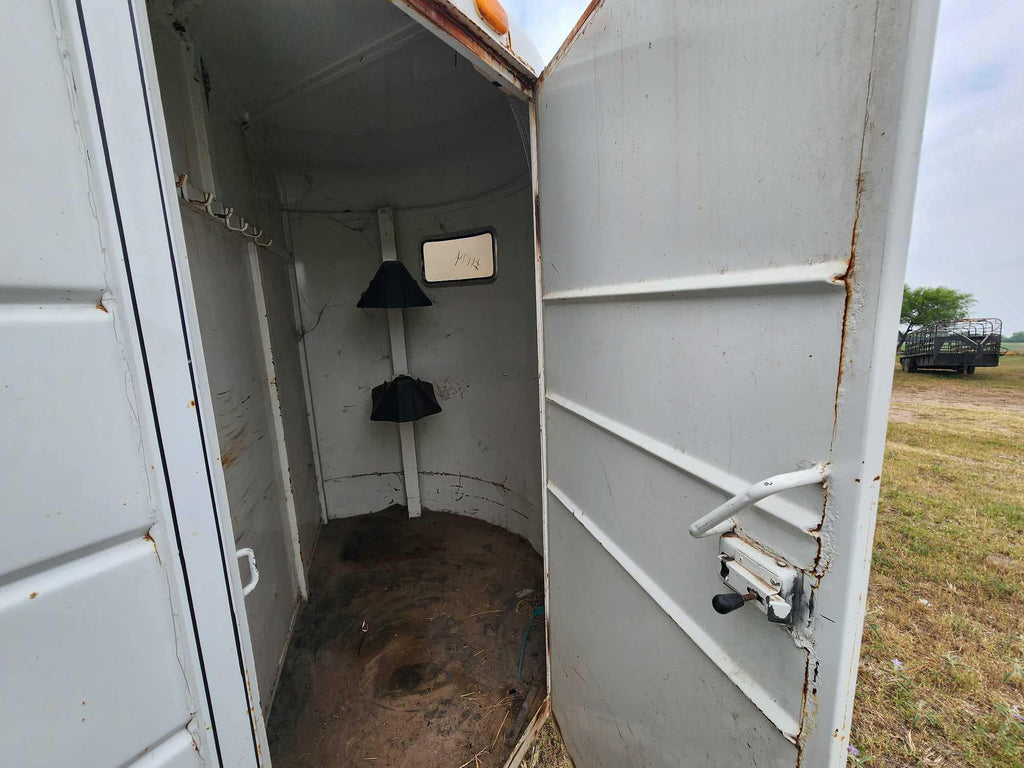 Horse Trailer