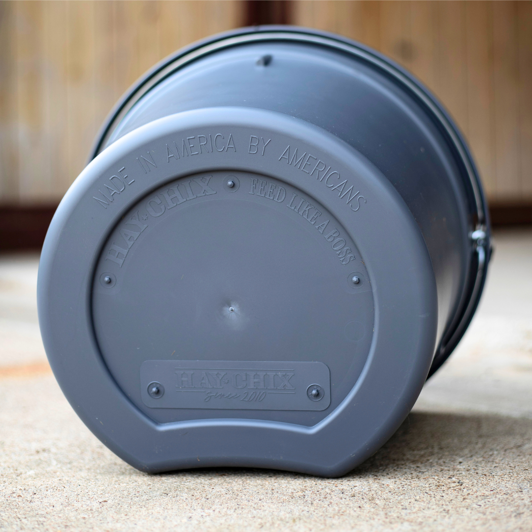 The Hay Chix® Favorite Bucket