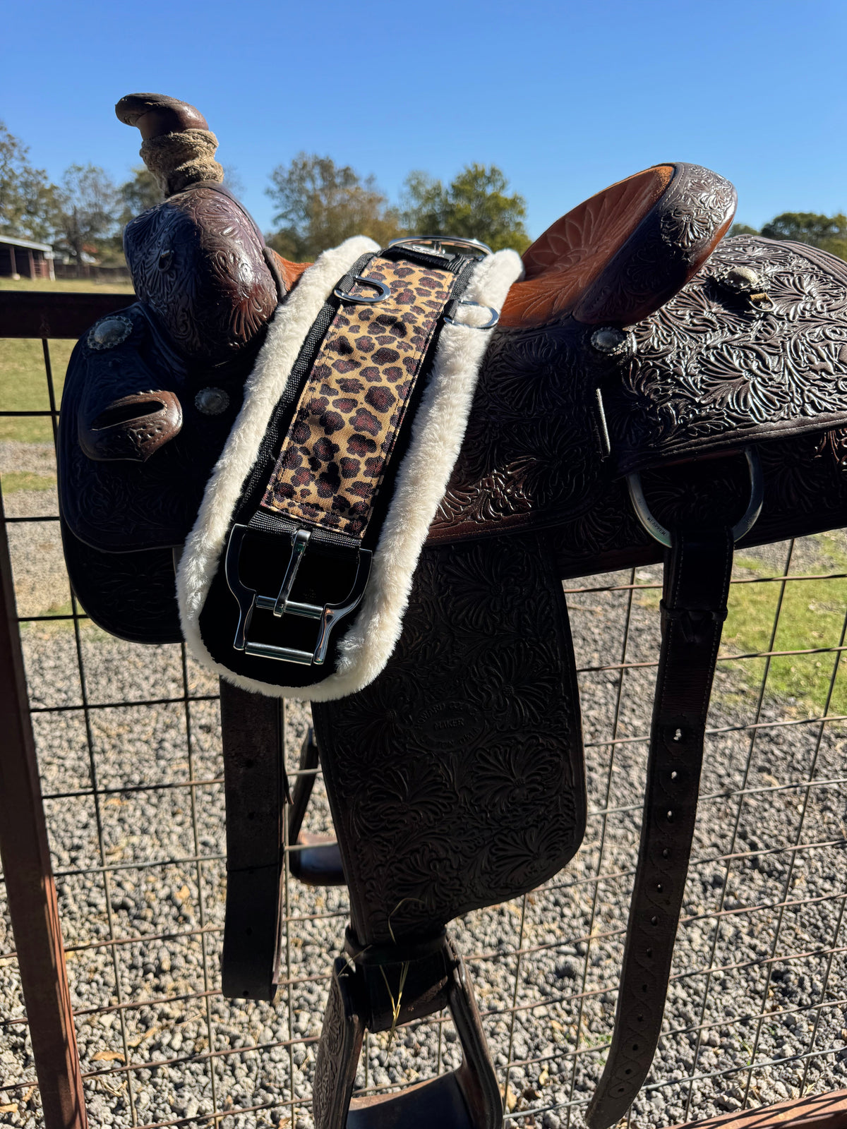 Fleece Western Cinch
