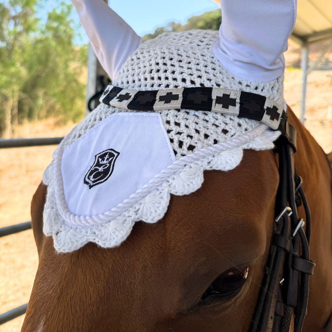 B&W - White Fly Hat