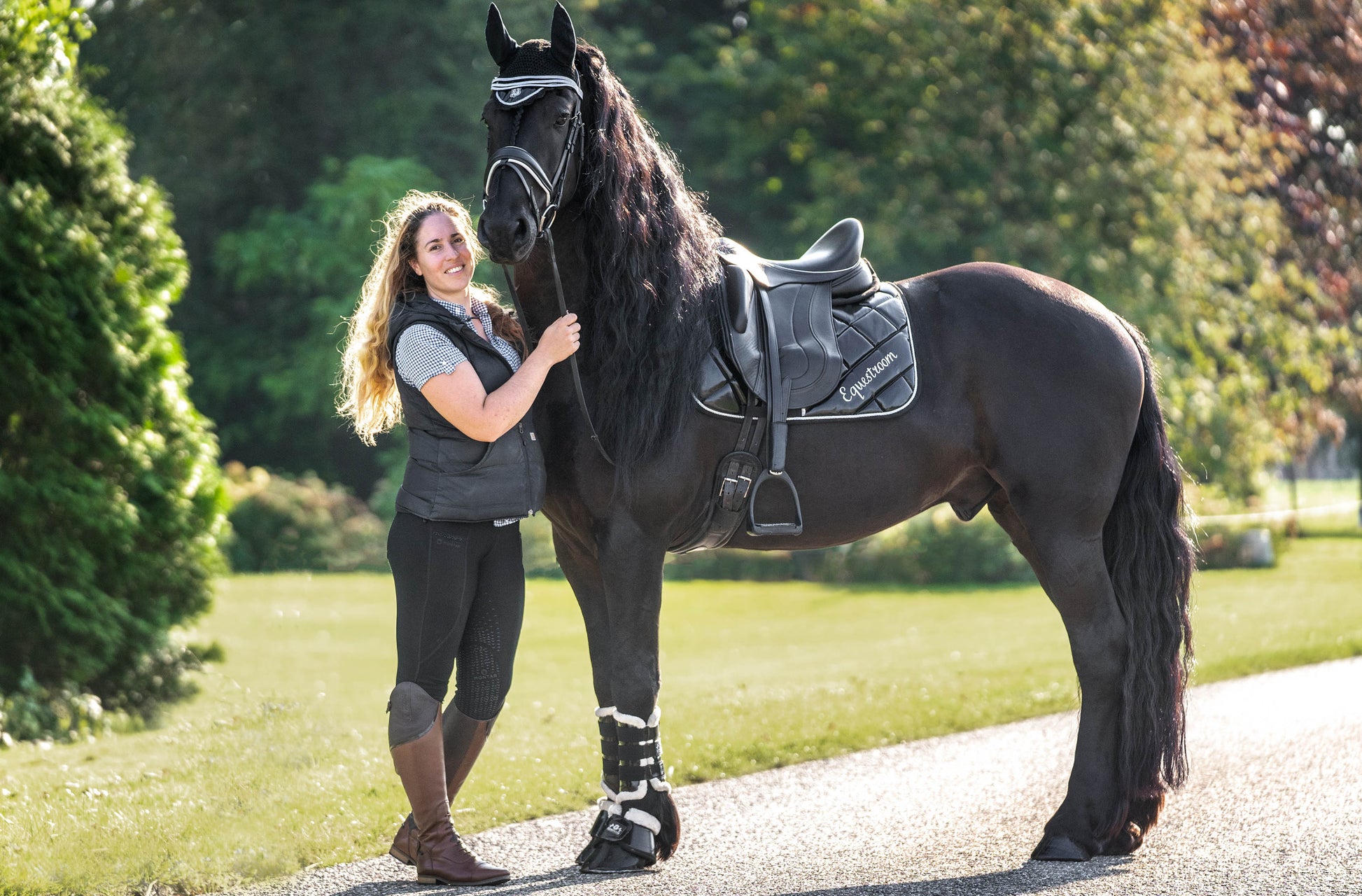 Black Ink Saddle Pad Set