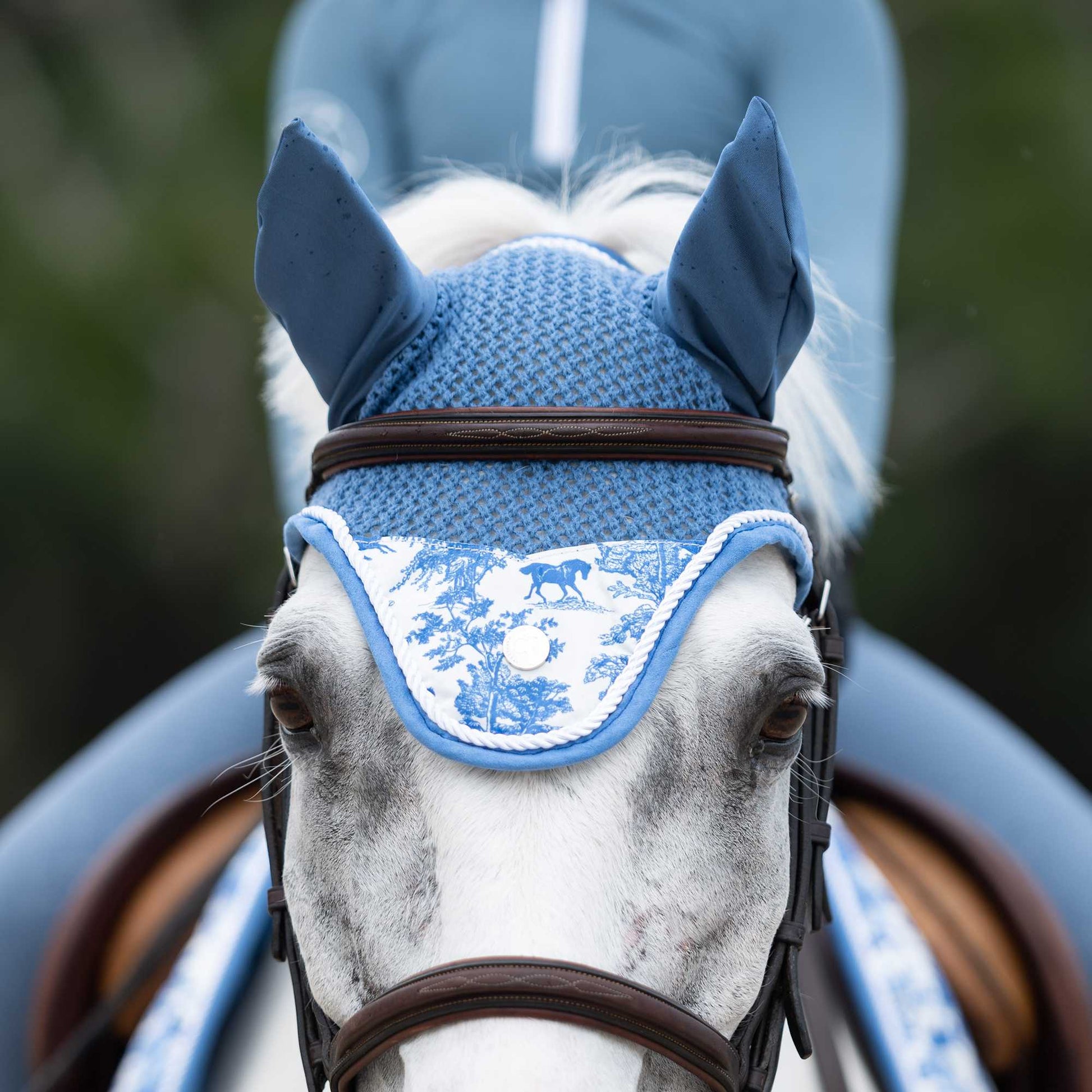 Dapplebay Equestrian Toile Fly Veil-Blue/White