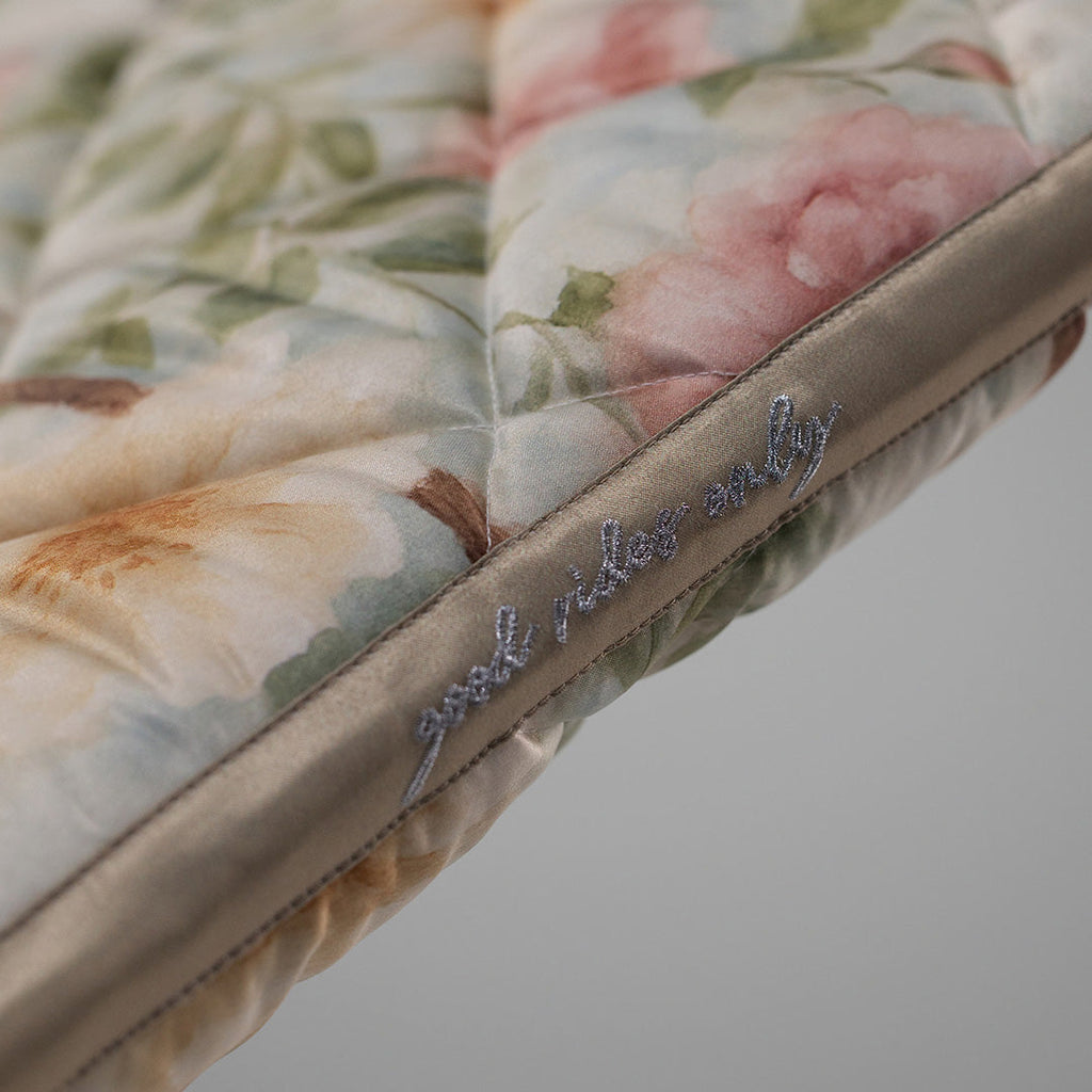 Dapplebay Vintage Floral Dressage Saddle Pad
