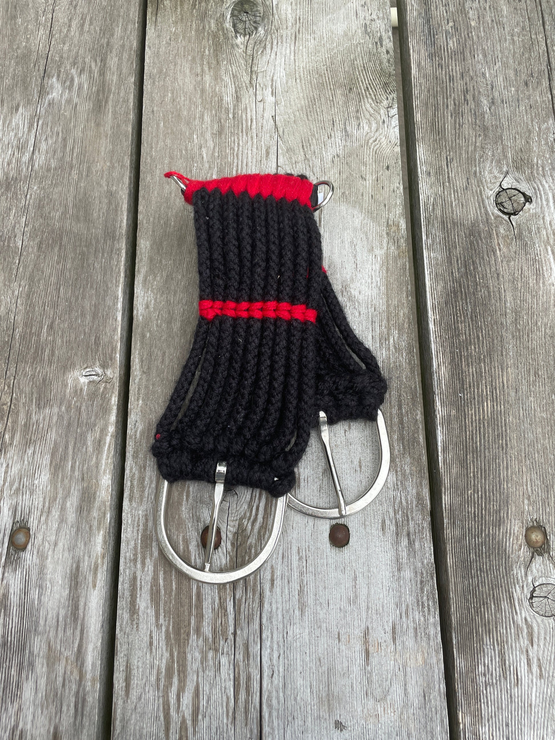 Pony / Mini 9 strand western rope girth with center D rings