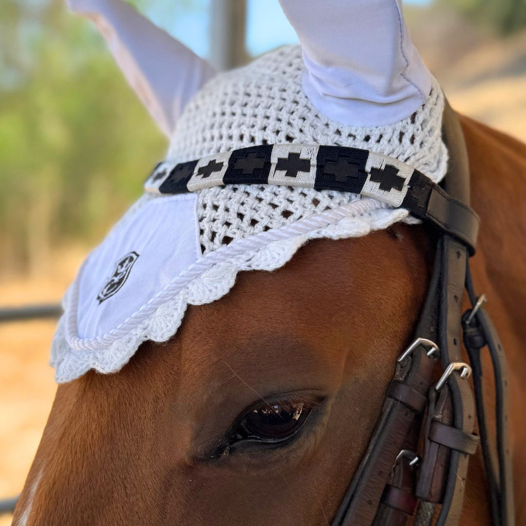 B&W - White Fly Hat