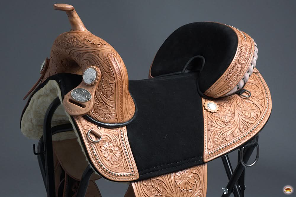 Hilason Western Horse Treeless Trail Barrel Saddle American Leather