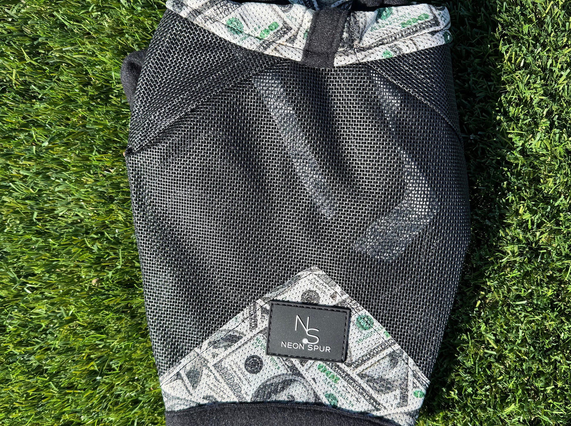 Entry Fees Fly Mask -Black