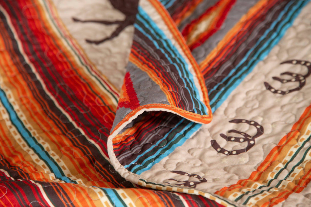 Western Stripe Quilt Set – Southwestern-Inspired Bedding