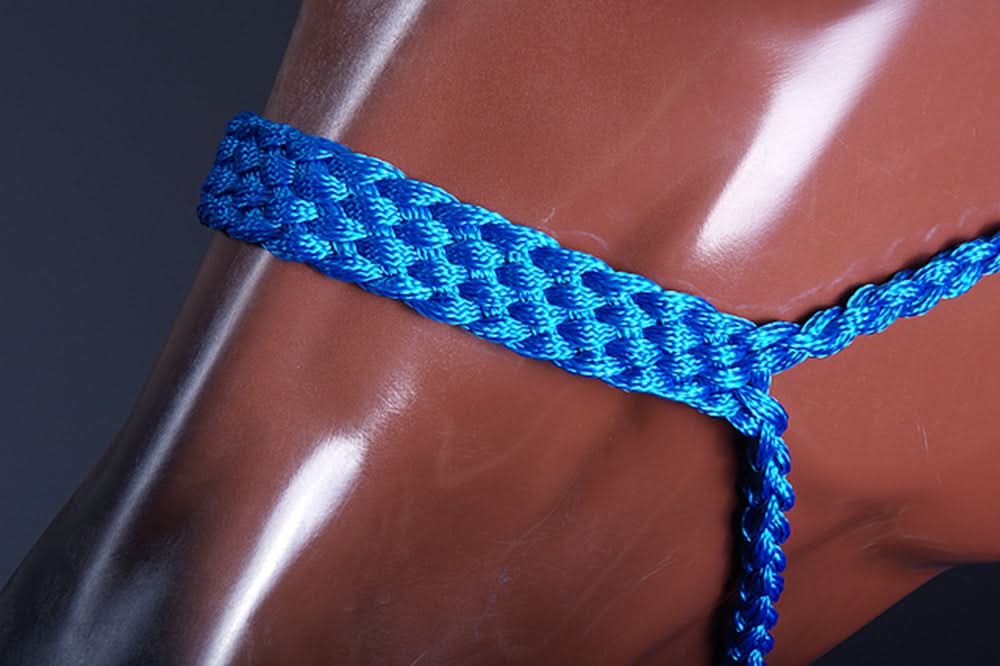 Long-Lasting Braided Rope Horse Halter With 8-Foot Lead For Daily Handling Blue