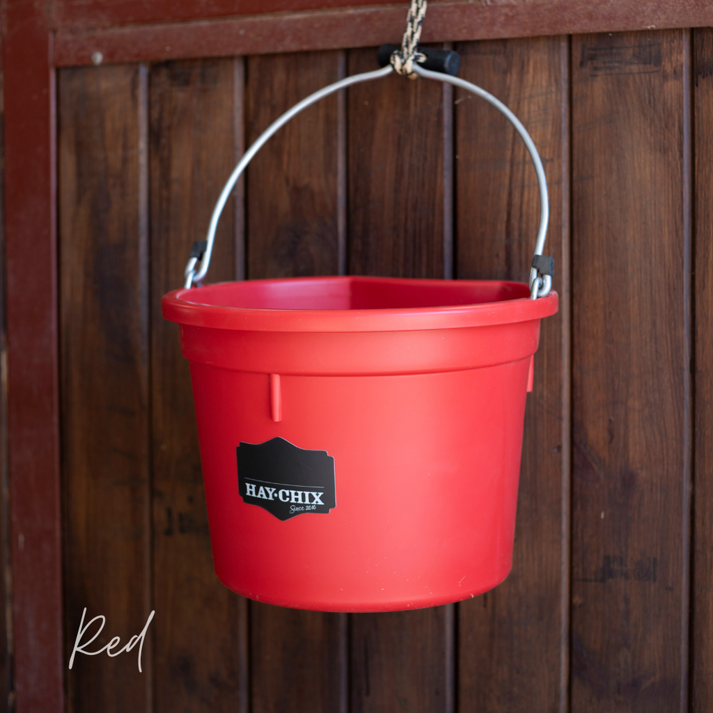 The Hay Chix® Favorite Bucket