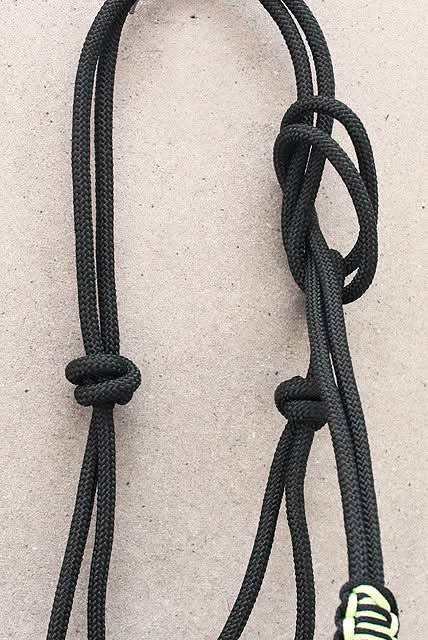 HILASON Western Horse Poly Rope Tied Adjustable Halter 8 Ft Lead Rope