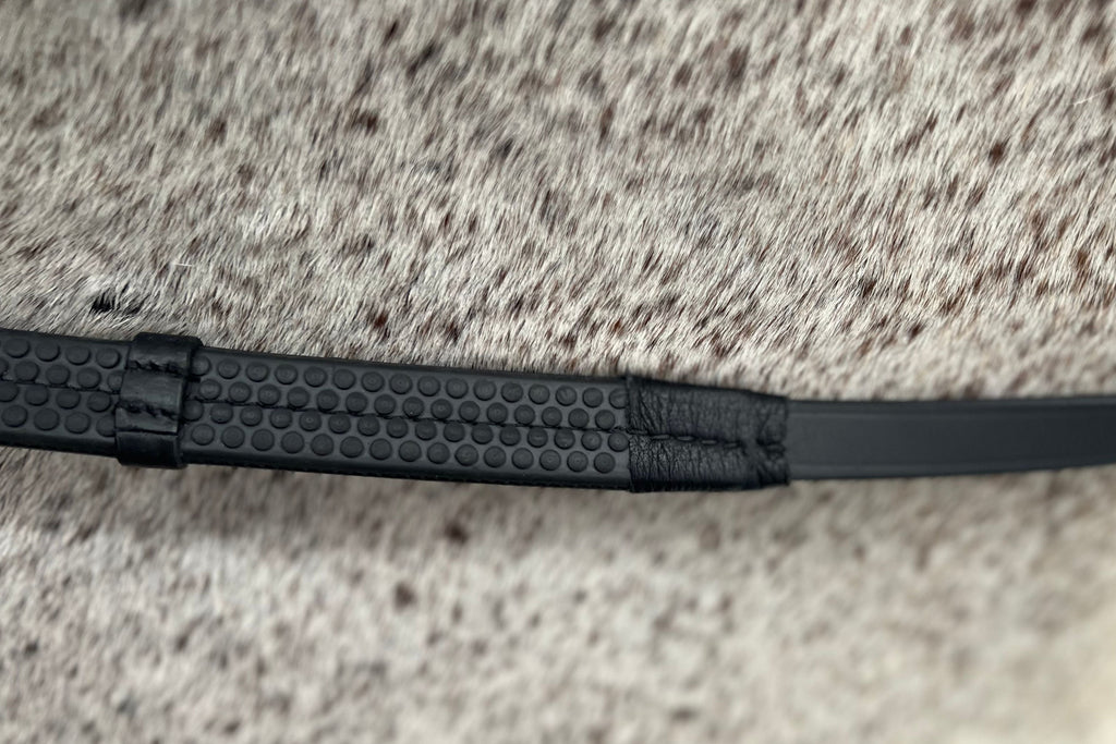 Super Grip Reins -Heavy Rubber Rein for Ultimate Grip- Hand Stops 5" (13cm) Apart