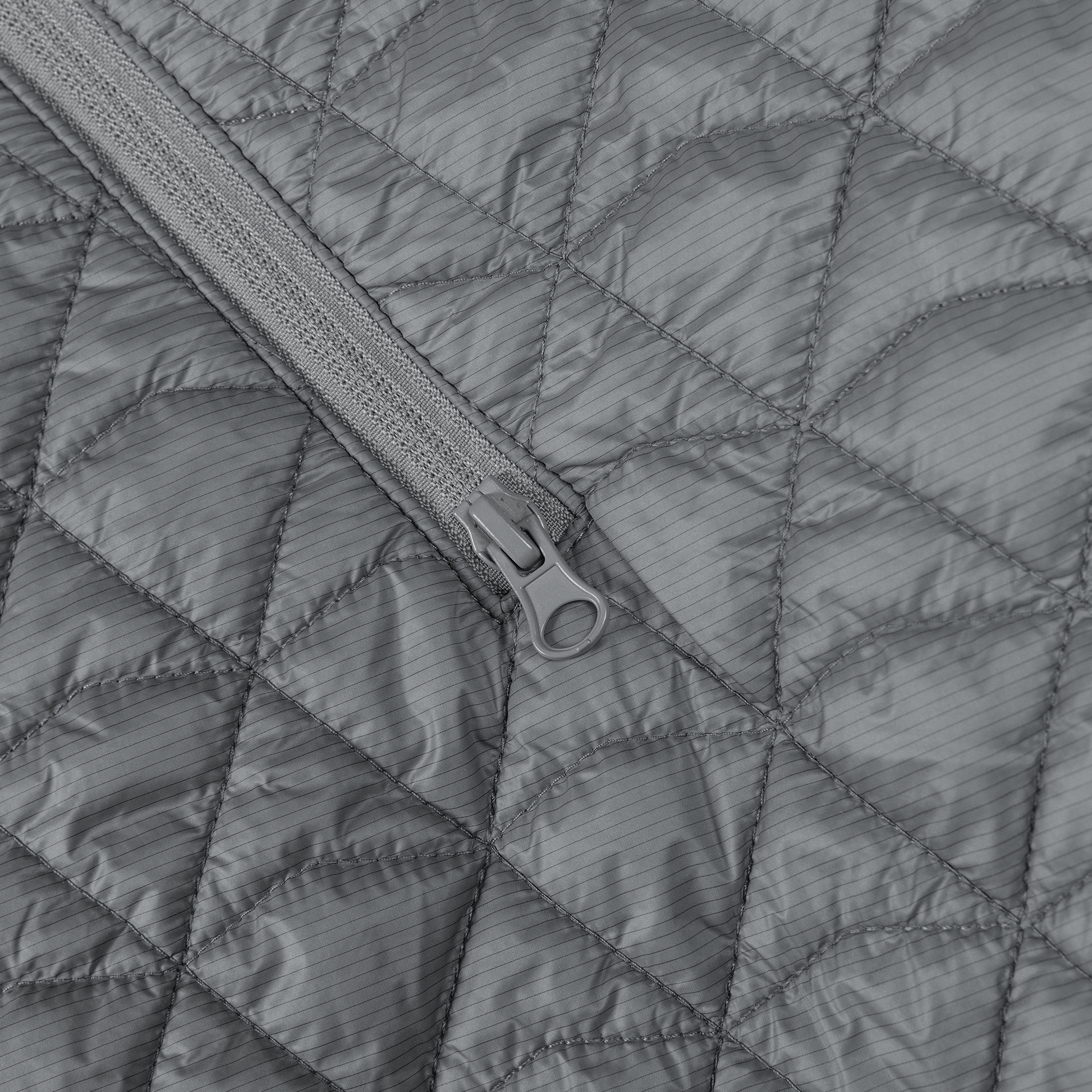 Cove Heated Portable Blanket - with Dual Control