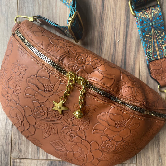 Western tooled leather crossbody ( brown)