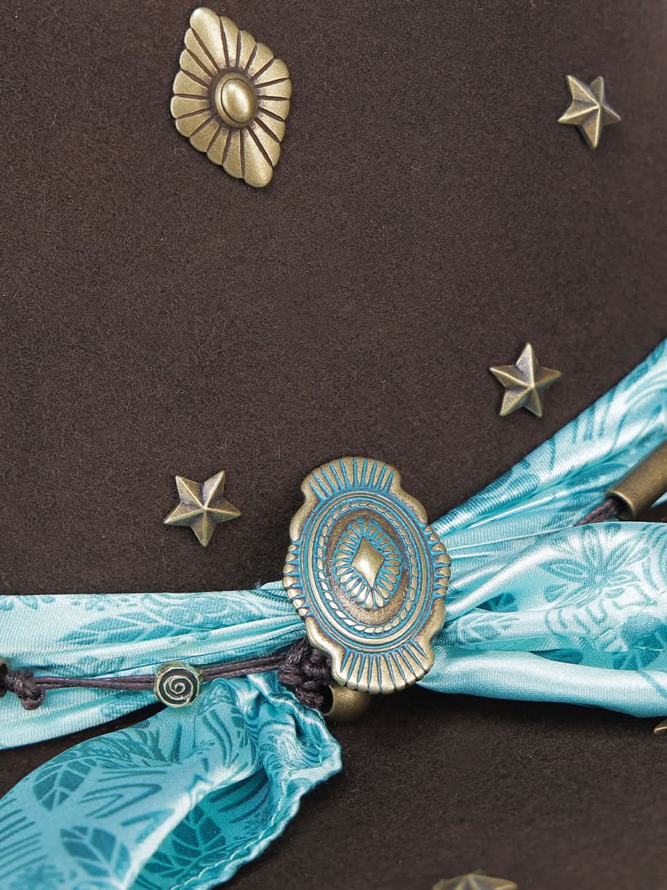 H0013 - DARK BROWN COWGIRL HAT WITH FABRIC HATBAND WITH CONCHOS