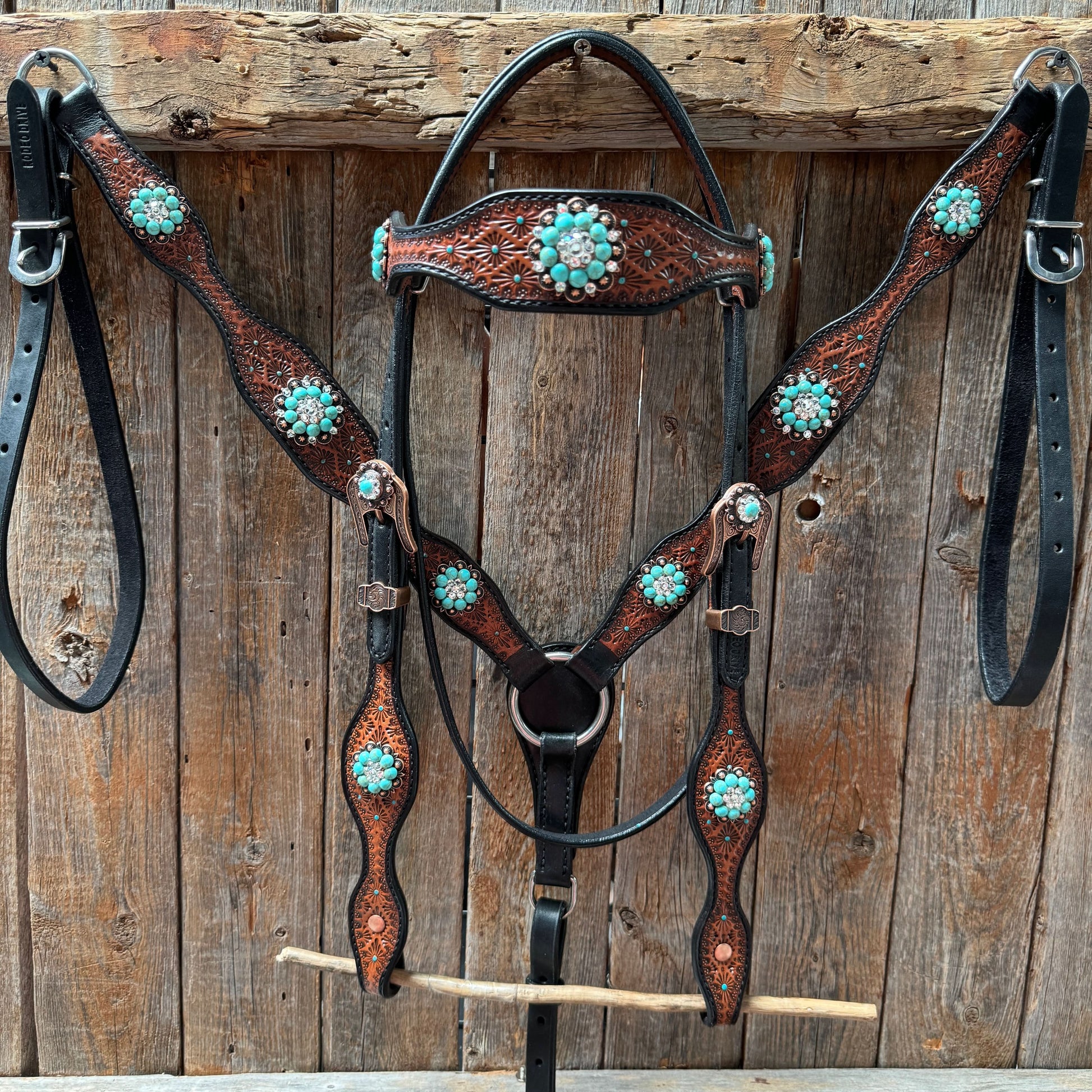 Teal Diamond Turquoise and Clear Browband / One Ear - Breastcollar Tack Set #BBBC644