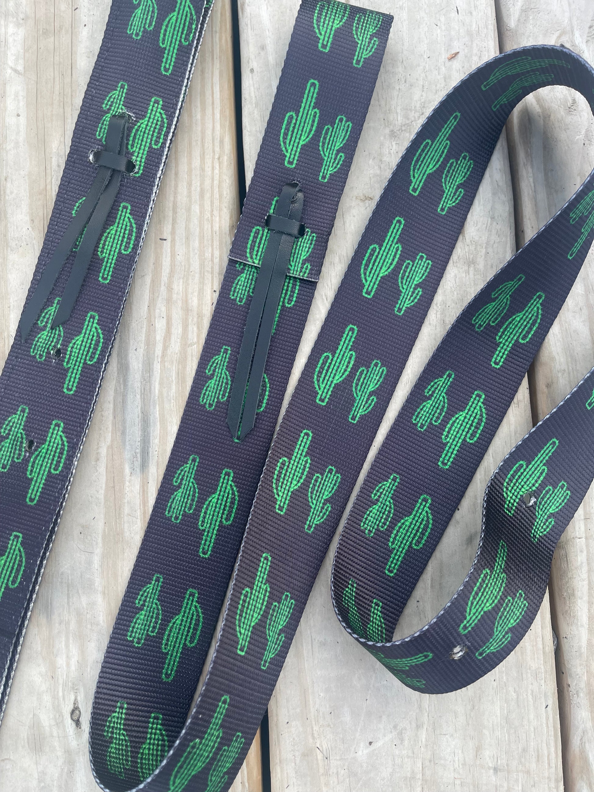 Billet& Latigo - Neon Cactus