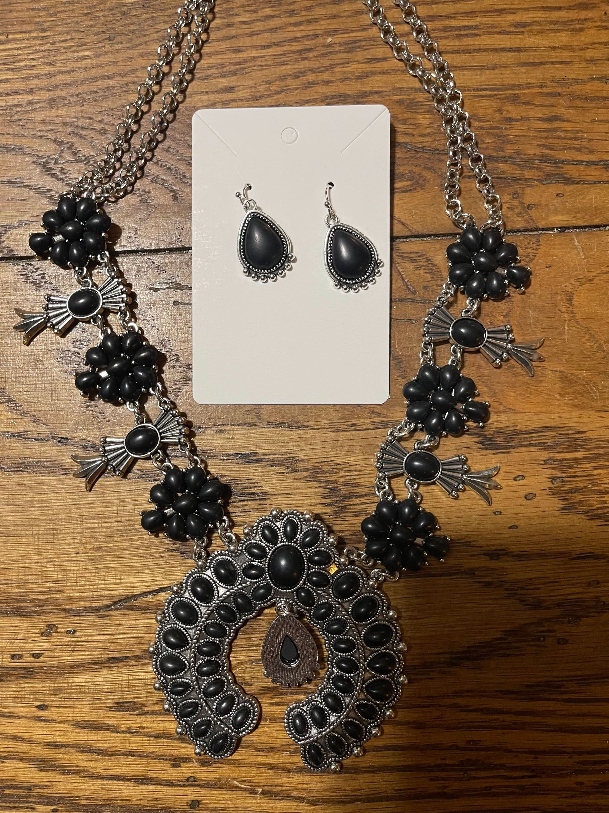 Black Boho Vintage western style necklace and earring set