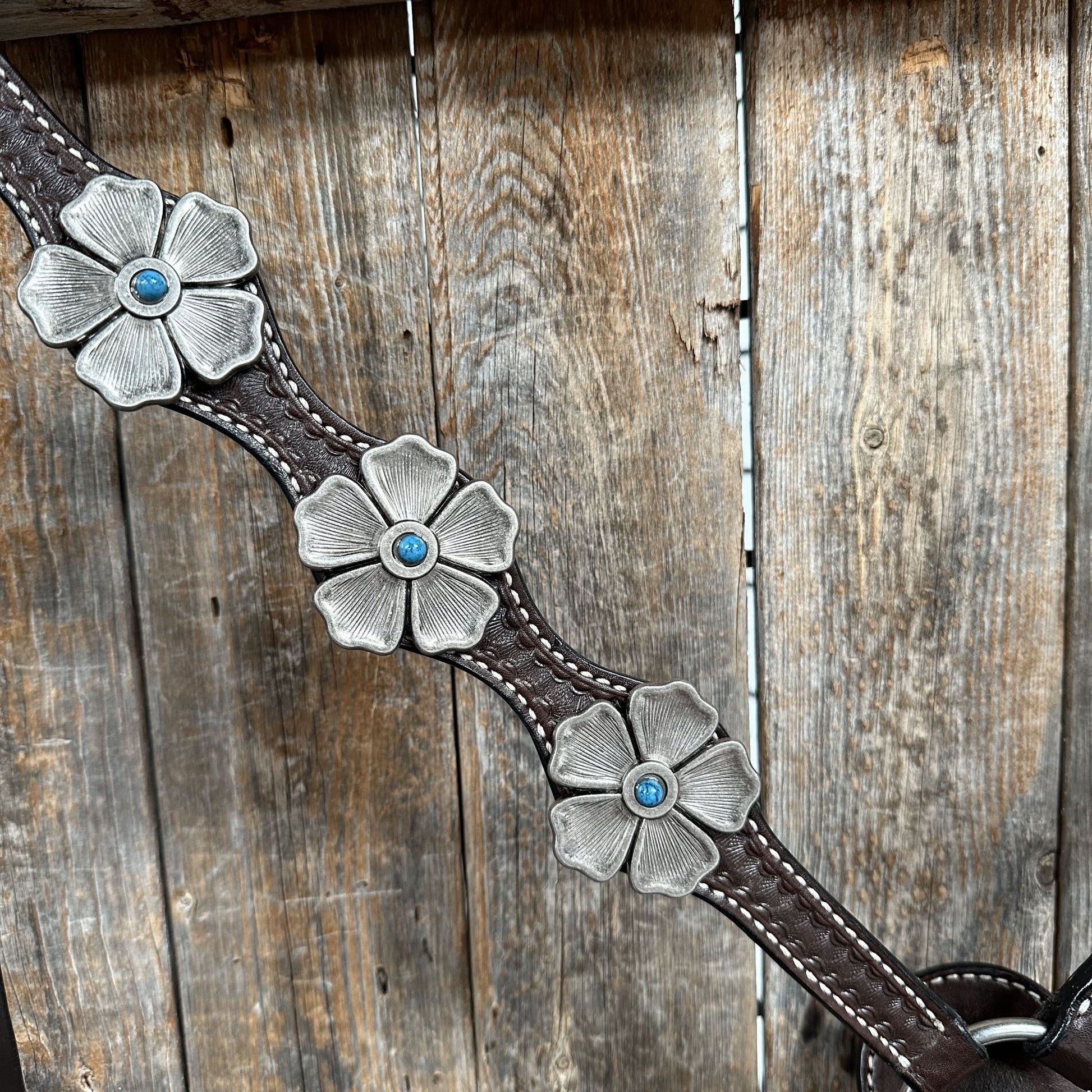 Dark Oil Silver Flower Breastcollar #BC120