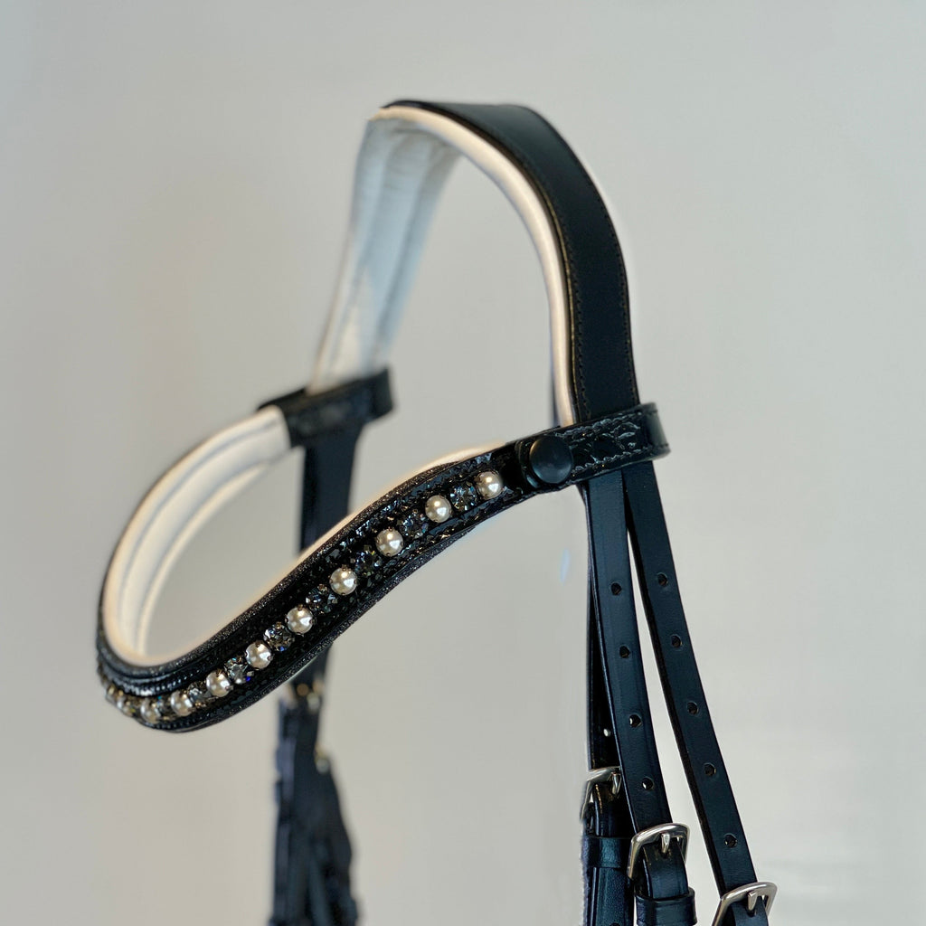 The Harlow Black Patent Snaffle Bridle with Removable Flash