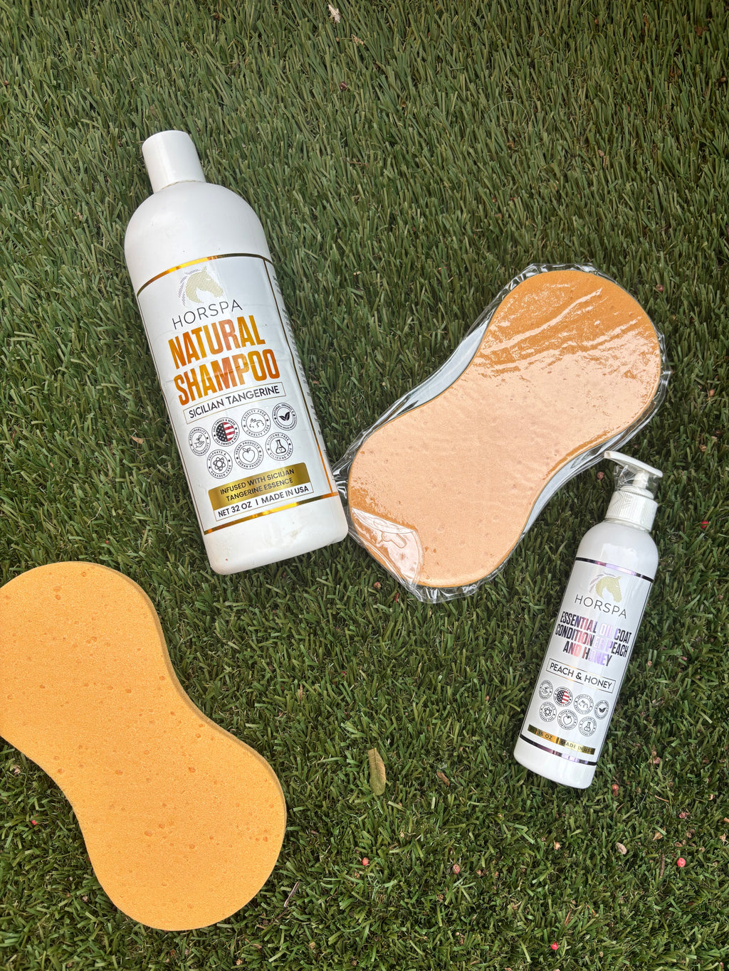 Bundle Natural Horse Shampoo Sicilian Tangerine 32oz Plus Essential Oil Coat Conditioner Peach and Honey 16oz with Sponge applicator