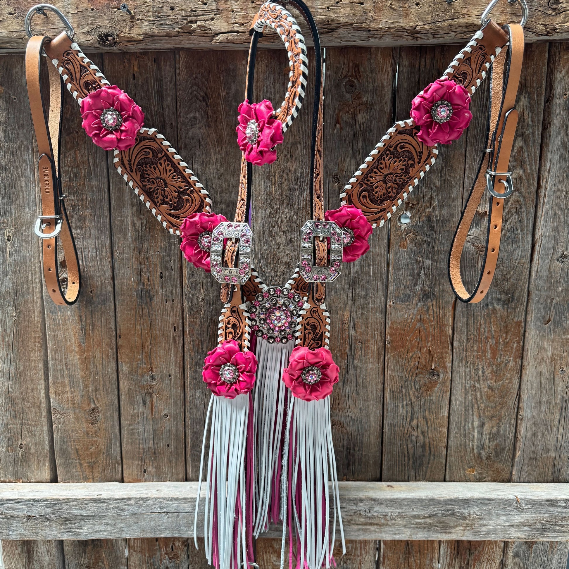 Light Oil Whipstitch Pink and White One Ear & Breastcollar Tack Set #OEBC437NW