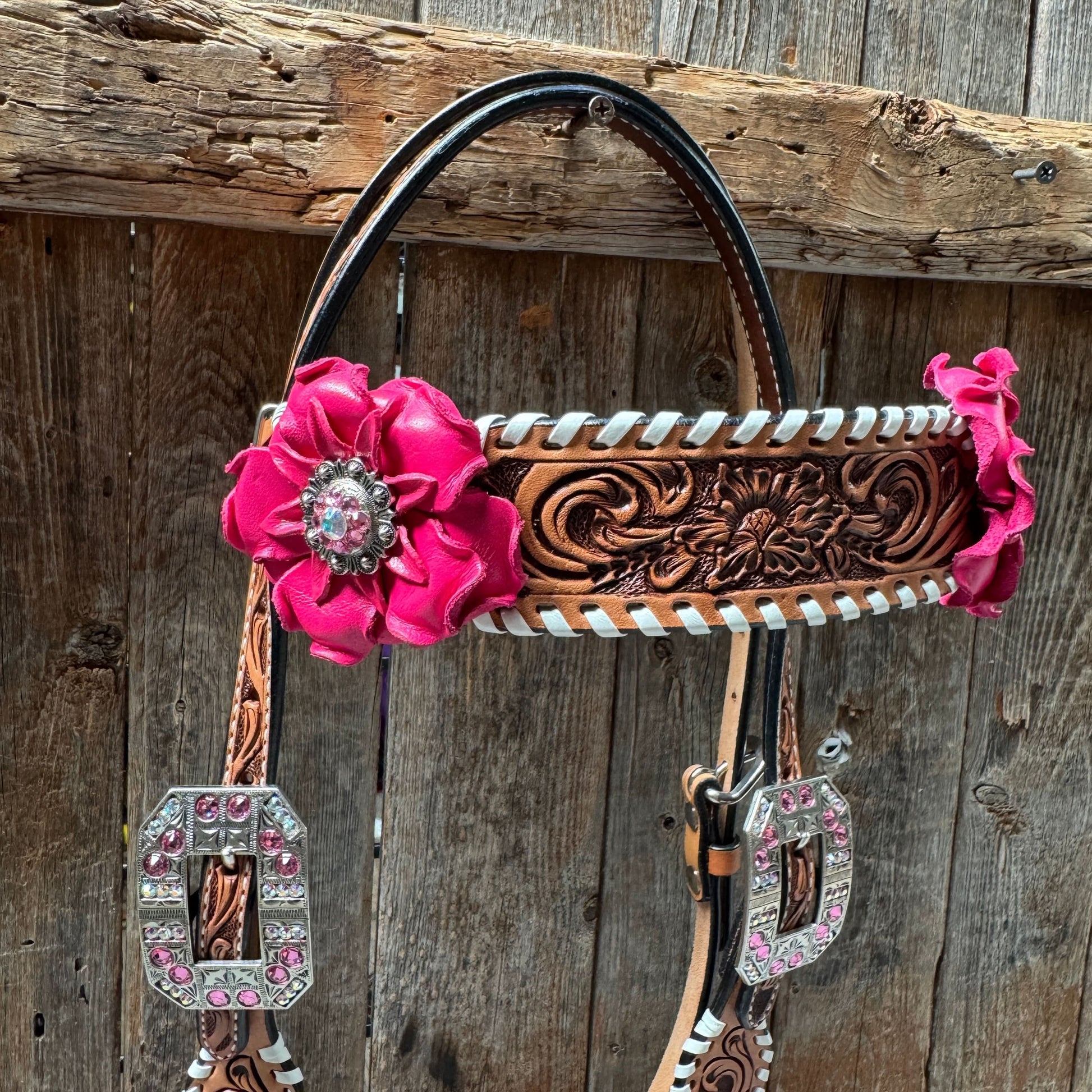 Light Oil Whipstitch Pink and White One Ear & Breastcollar Tack Set #OEBC437