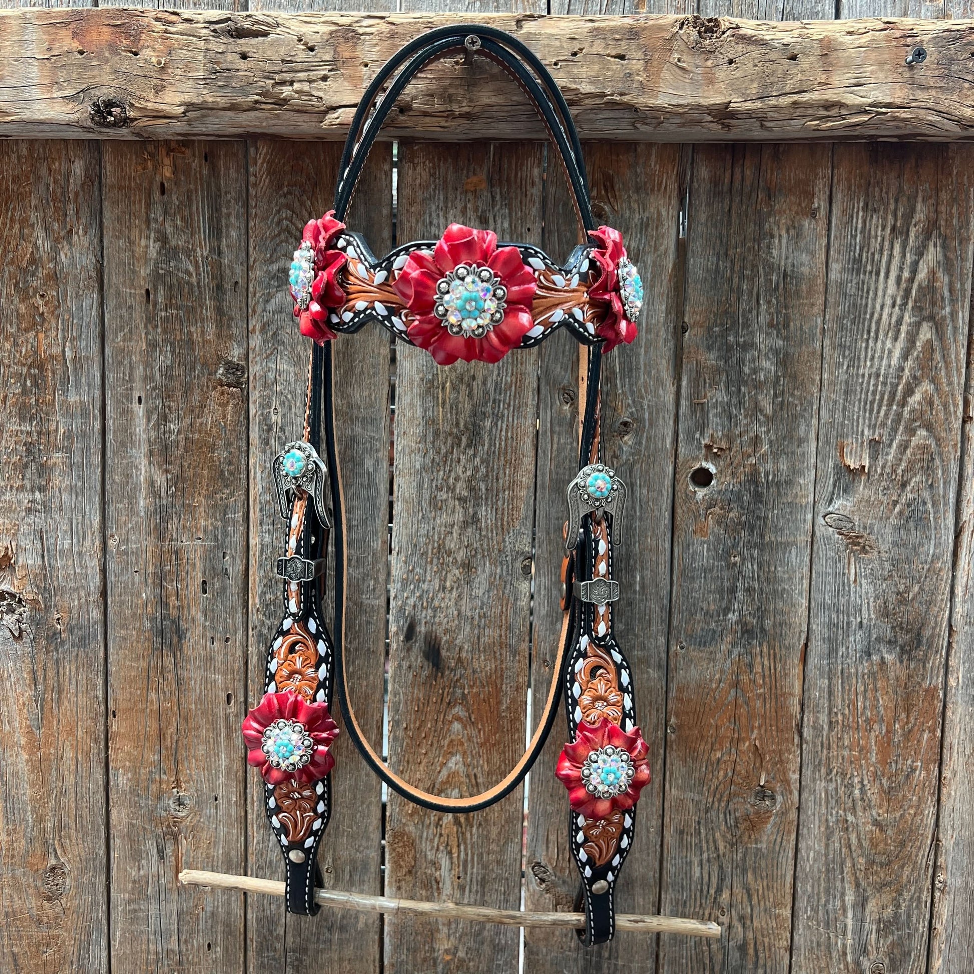 Classic Red and Turquoise Browband / One Ear Tack Set #BBBC436