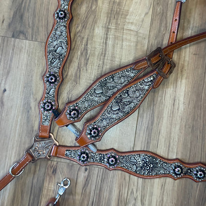 Black and white on brown western tack set