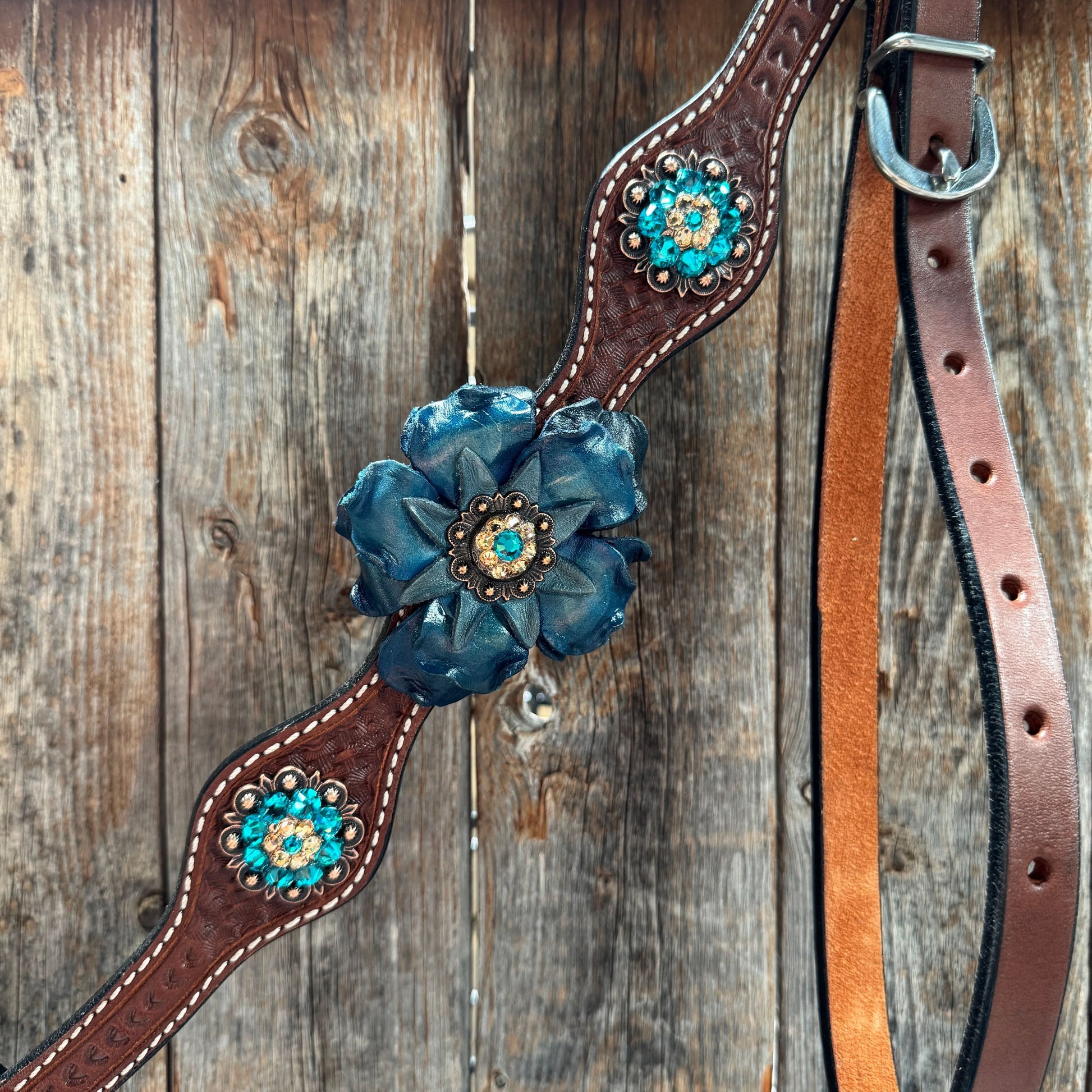 Medium Oil Basketweave Teal, Champagne Browband/One Ear Tack Set  #BBBC671