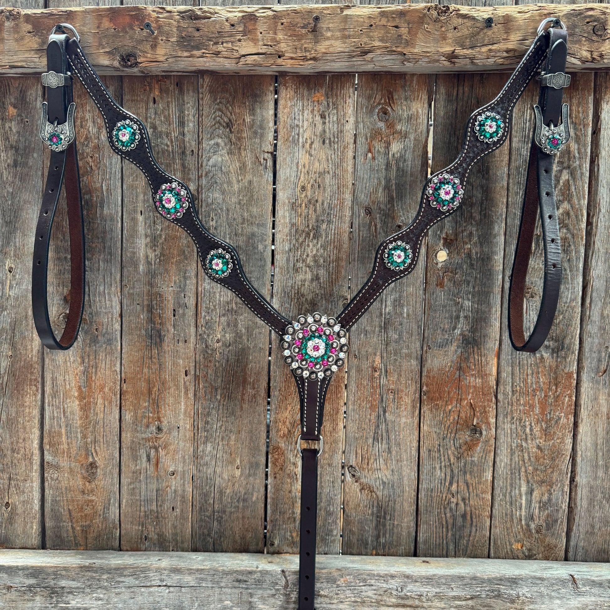 Dark Oil Basketweave Fuchsia, Clear, Emerald Browband/One Ear Tack Set  #BBBC673