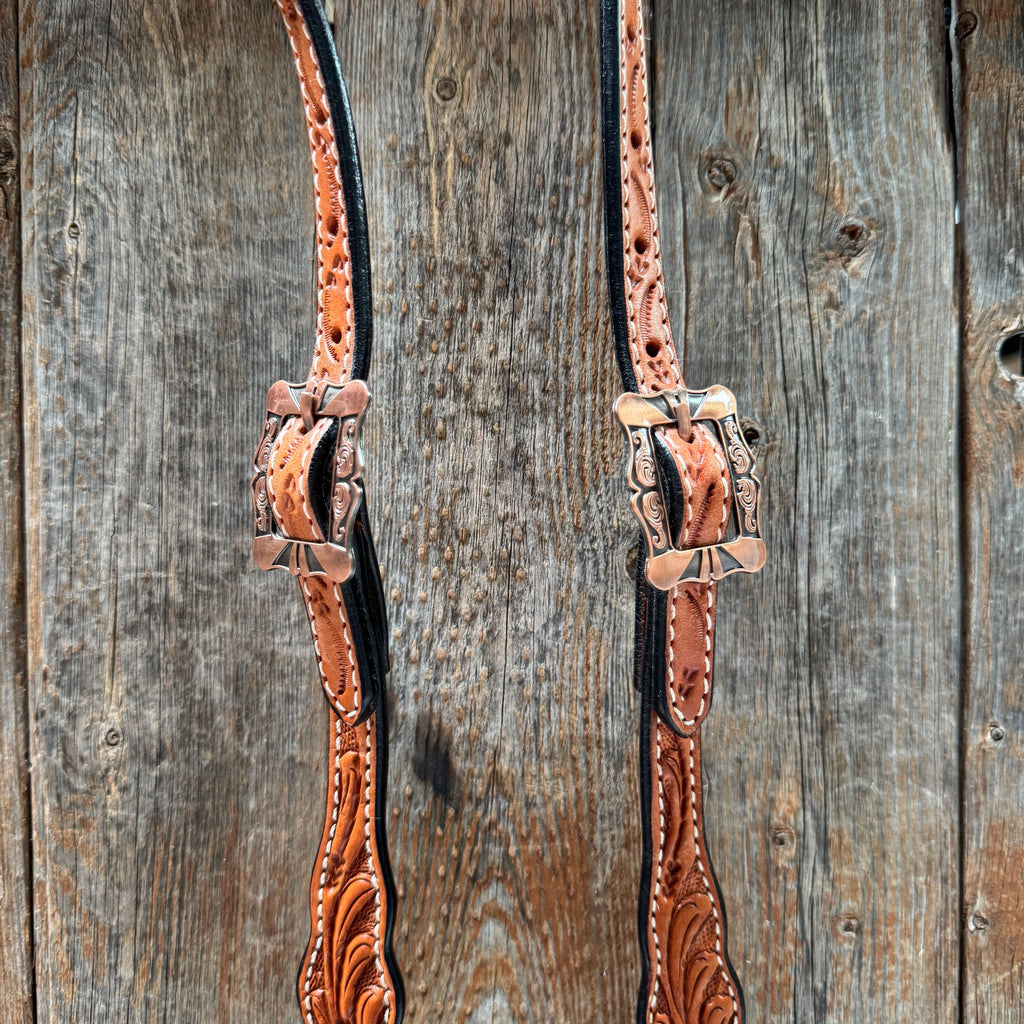 Light Oil Floral Coral, Clear One Ear & Breastcollar Tack Set #OEBC675