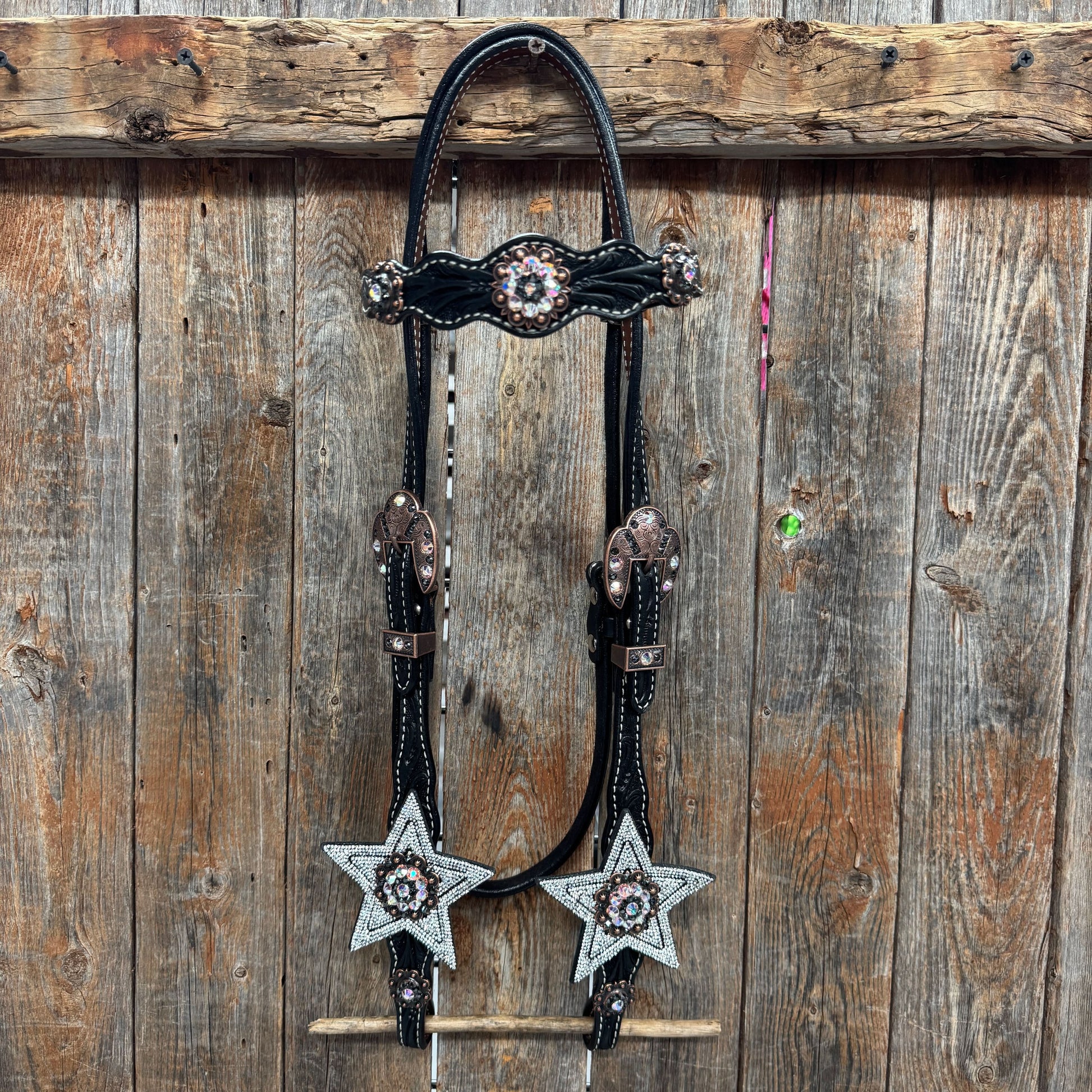 Black Oil Floral Jet and Stars Browband/One Ear Breastcollar Tack Set #BBBC679