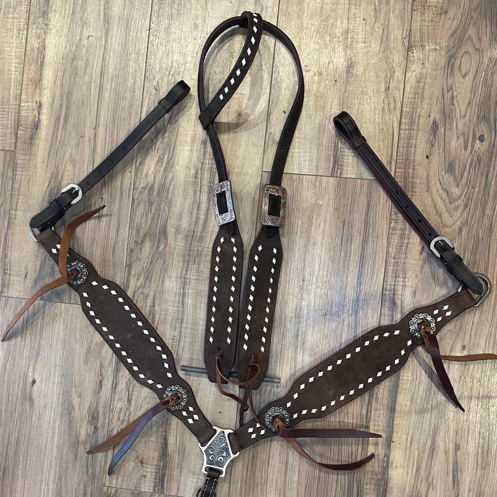 Pre Order rough out western one ear tack set