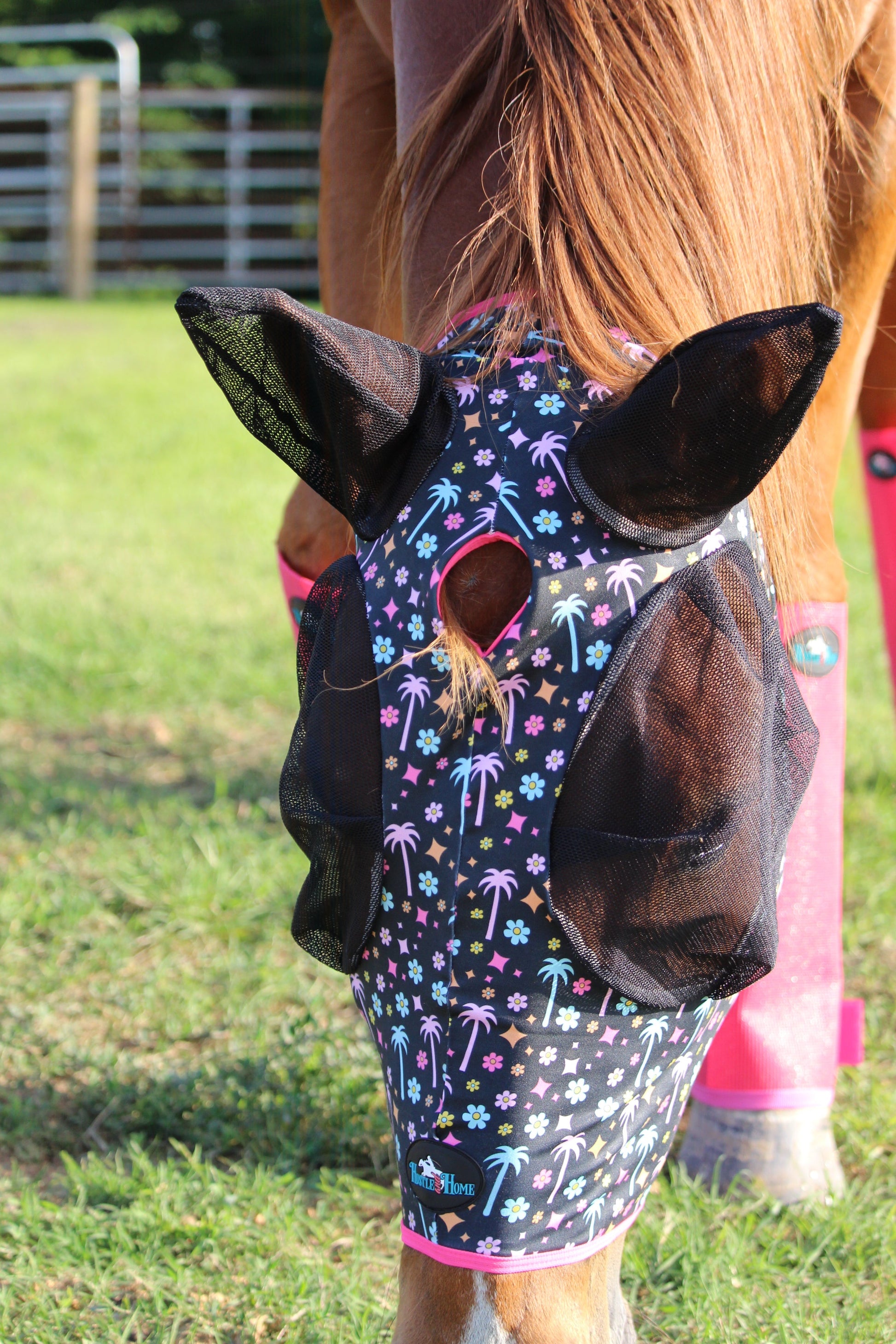 Malibu Bar-B Fly Mask