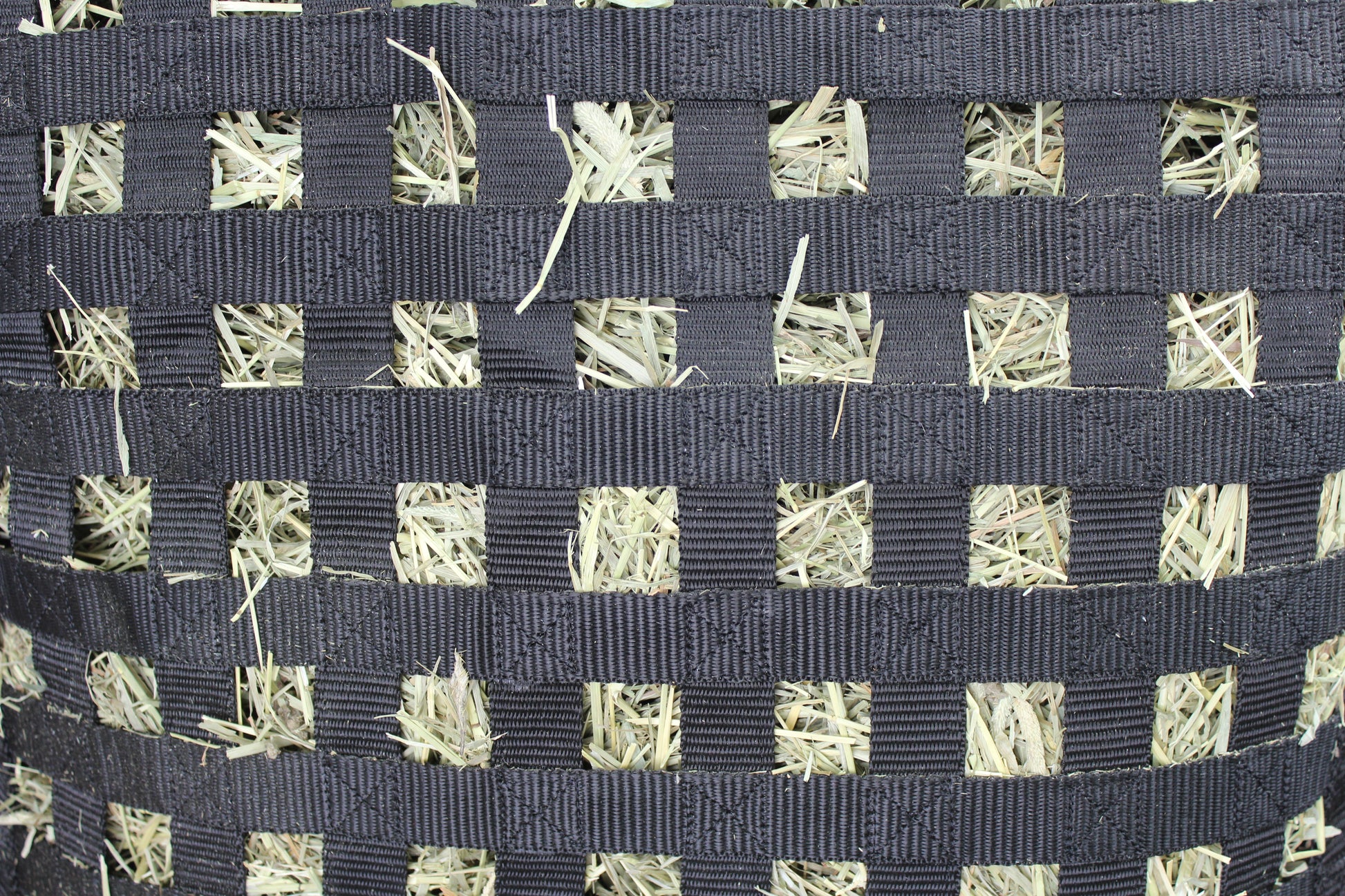 Ultra Slow Feed Hay Bag – 1" Square Openings – Maximum Feeding Time Extension – 6-Month Warranty | Super Tough Bottom