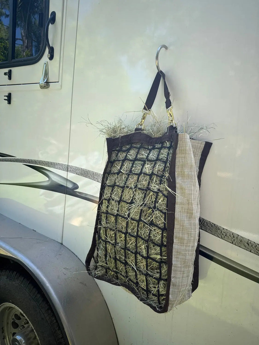 Slow Feed Hay Bag - 1 Flake Capacity